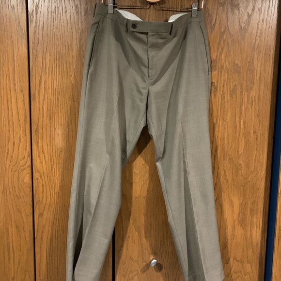 Calvin Klein Men’s dress pants - Picture 1 of 8